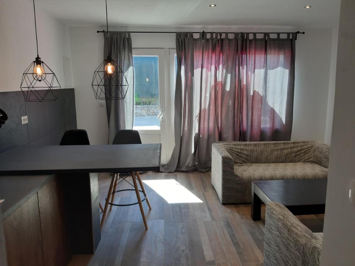 Studio Karla Poreč Exteriör bild